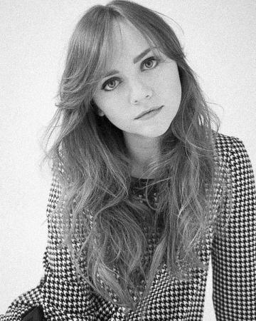 Tara Lynn Barr