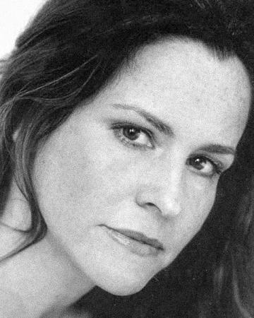 Ally Sheedy 